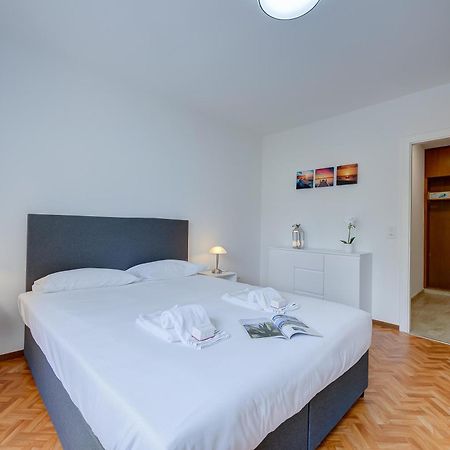Lido Apartment - Happy Rentals Локарно Экстерьер фото